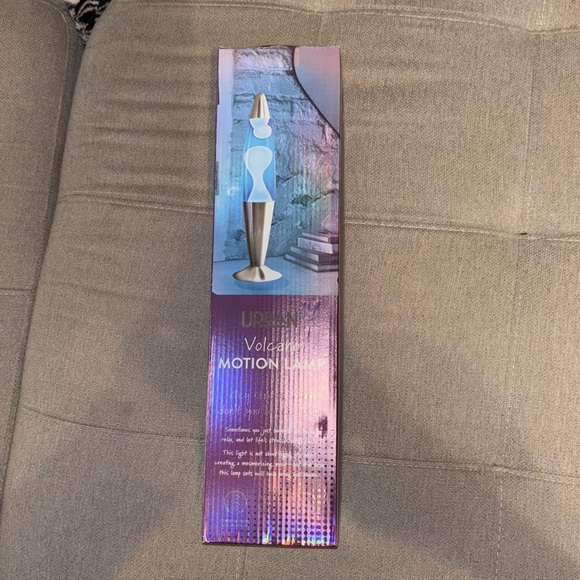 Blue and Silver lava lamp - Picture 2 of 10